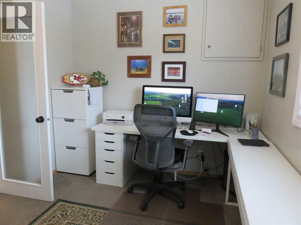 29 Hunter Court Ne, Medicine Hat, Alberta  T1C 1W5 - Photo 17 - A2293918