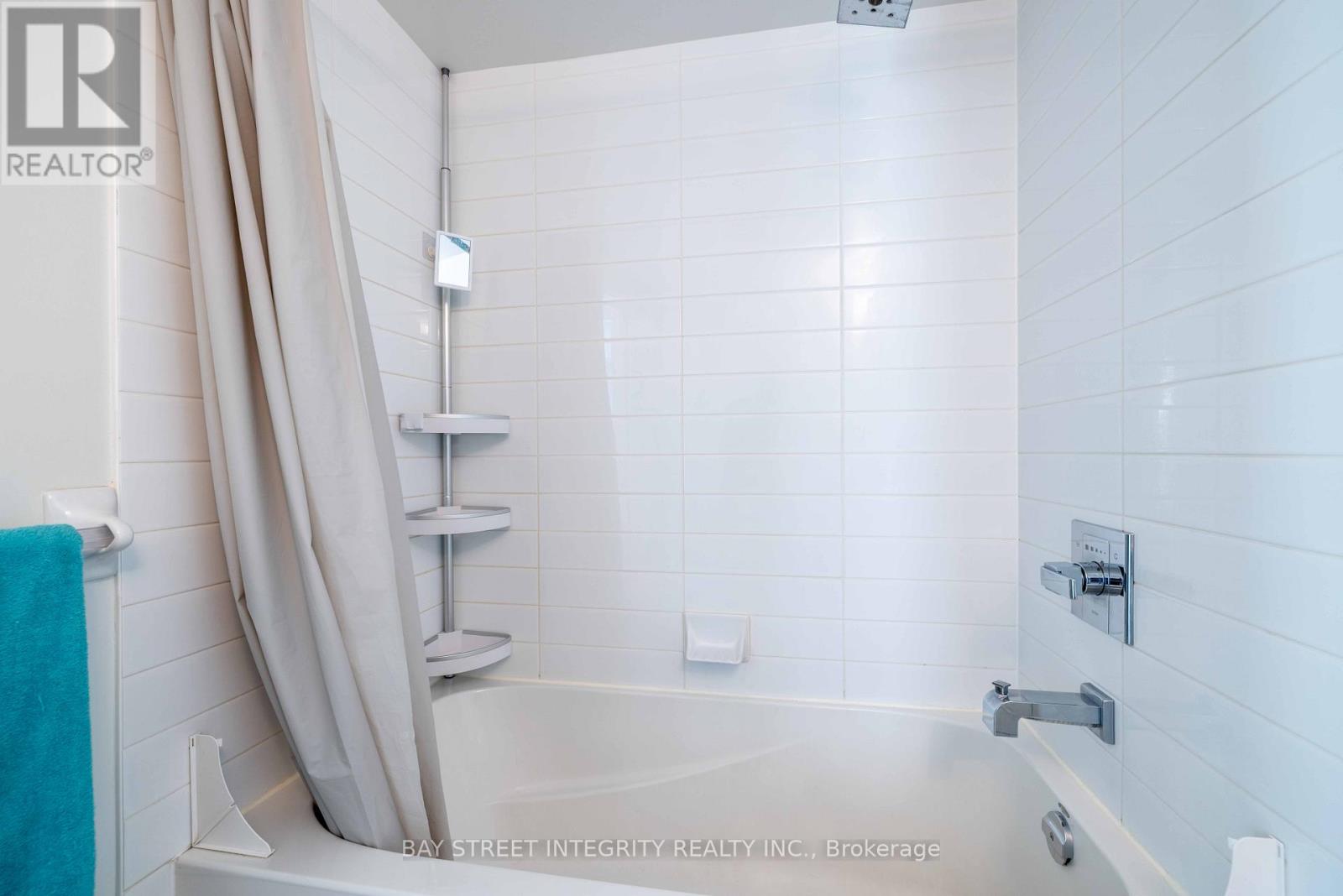 1510 - 5740 Yonge Street, Toronto, Ontario  M2M 0B1 - Photo 13 - C12761598