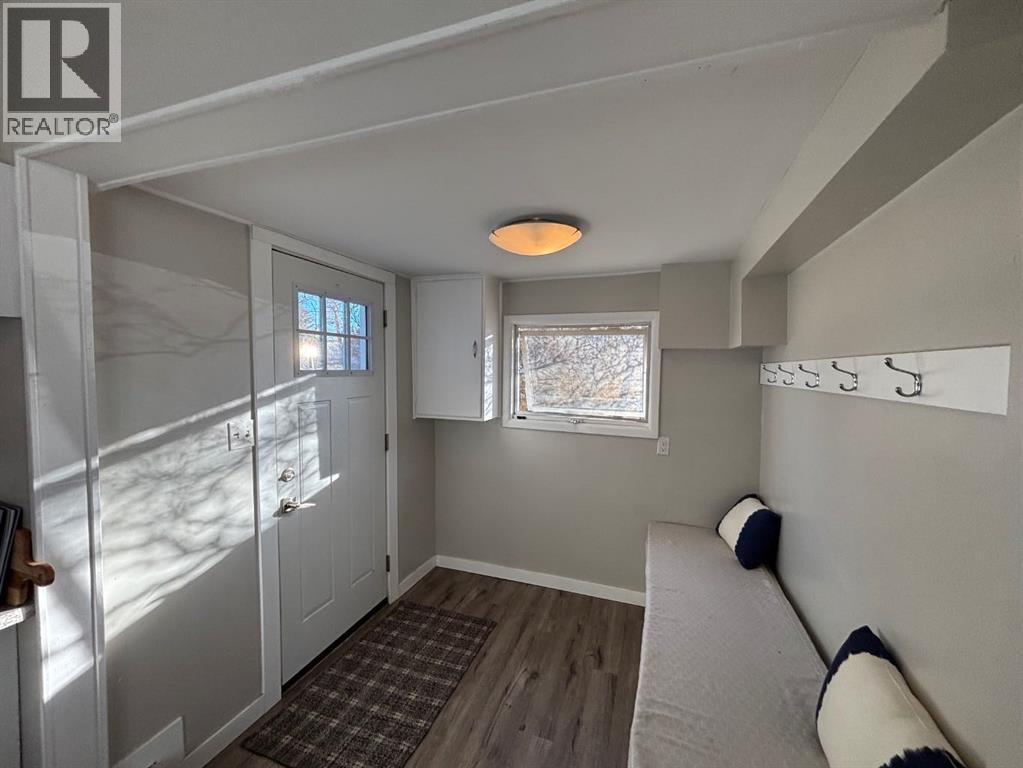 45 Civic Avenue W, Magrath, Alberta  T0K 1J0 - Photo 4 - A2279183