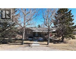 55025 RR 221, Magrath, Alberta