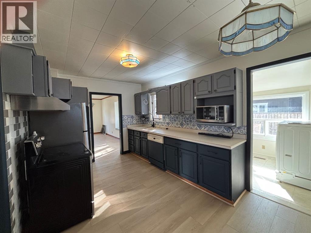 60 N 2 Street W, Magrath, Alberta  T0K 1J0 - Photo 13 - A2291347