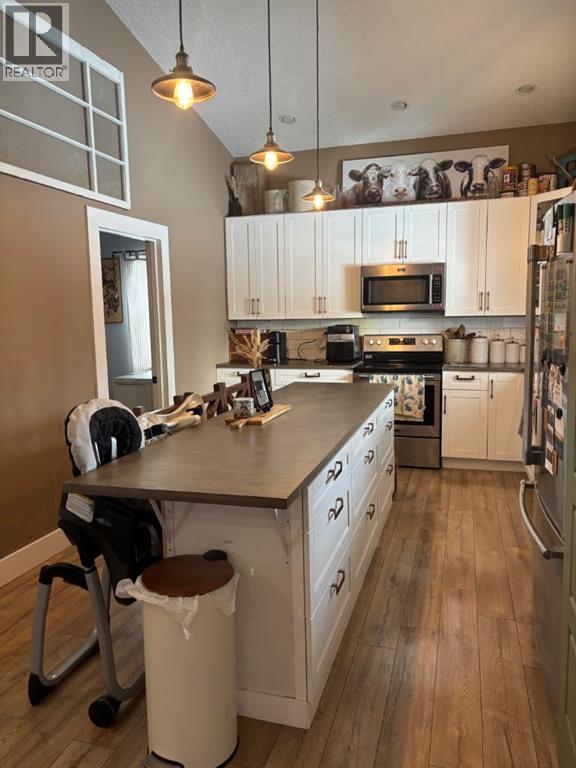 150 S 1 Street W, Magrath, Alberta  T0K 1J0 - Photo 13 - A2293858