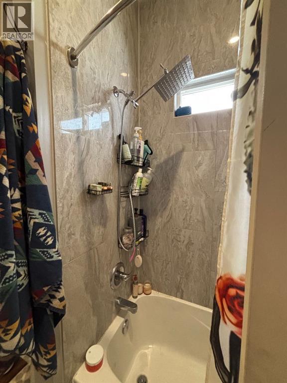 150 S 1 Street W, Magrath, Alberta  T0K 1J0 - Photo 32 - A2293858