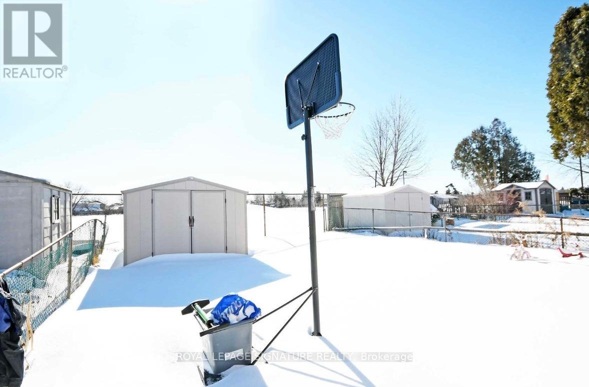 Main - 3424 Clara Drive, Mississauga (Malton), Ontario  L4T 2C7 - Photo 22 - W12893924