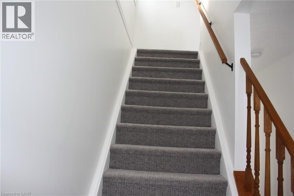 144 Sekura Crescent, Cambridge, Ontario  N1R 7G1 - Photo 8 - 40809463