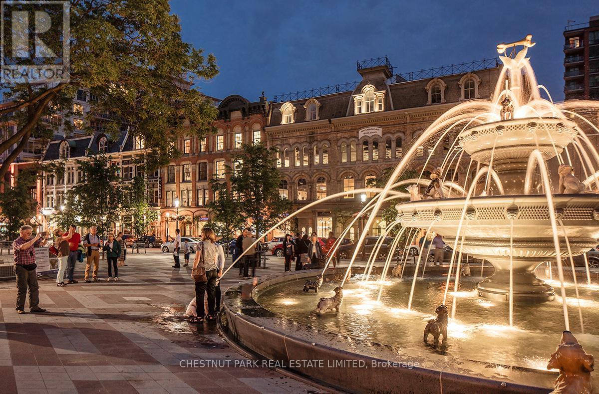 1906 - 1 Market Street, Toronto, Ontario  M5E 0A2 - Photo 37 - C12893926