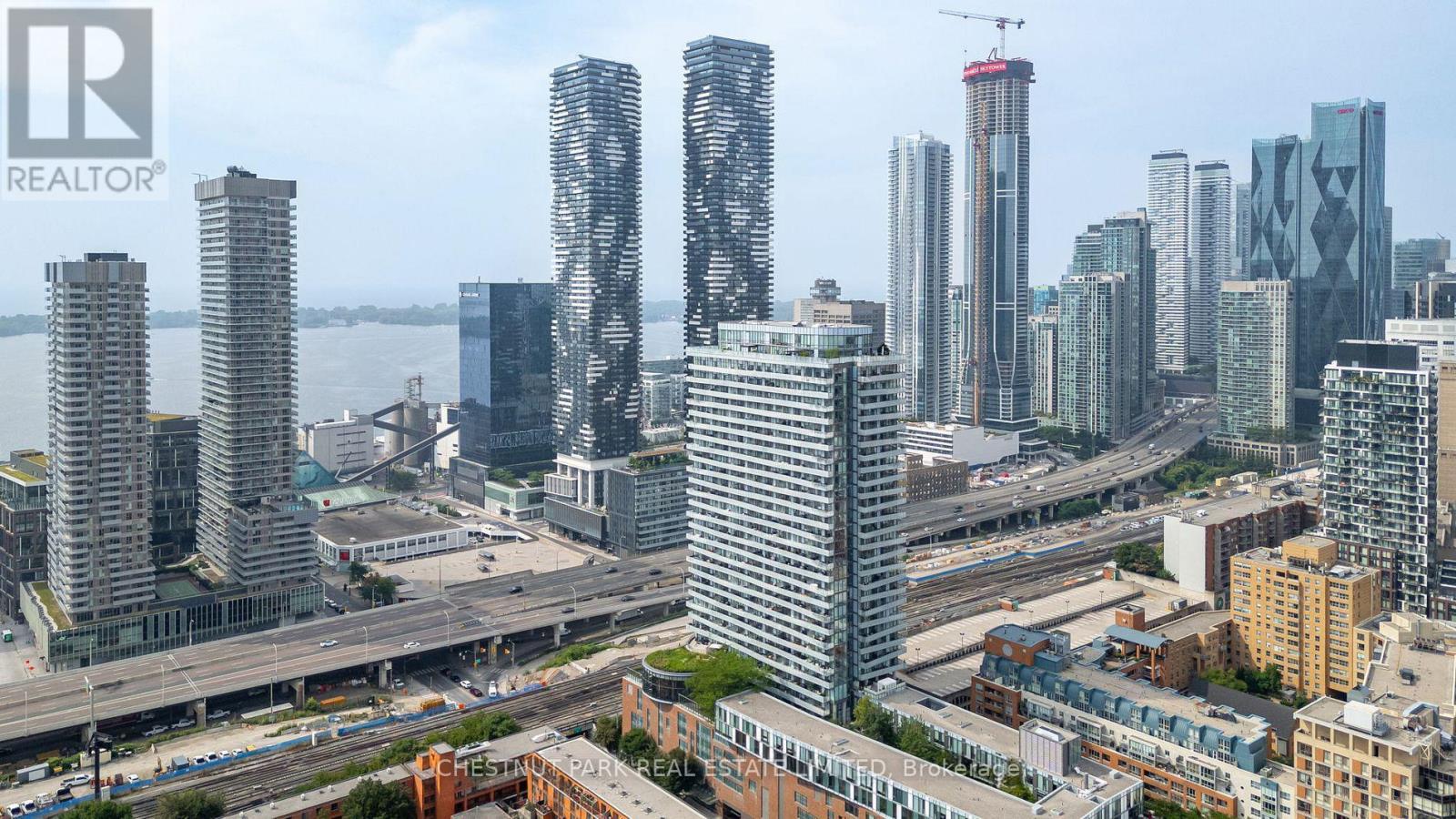 1906 - 1 Market Street, Toronto, Ontario  M5E 0A2 - Photo 42 - C12893926