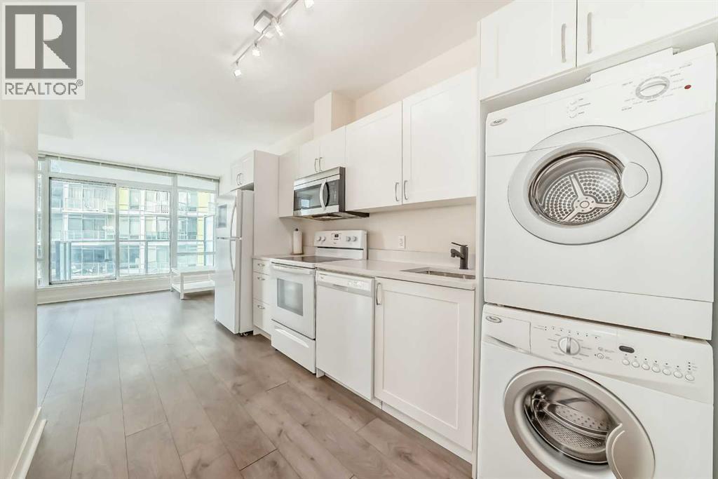 810, 10 Brentwood Common Nw, Calgary, Alberta  T2L 1K8 - Photo 8 - A2256850