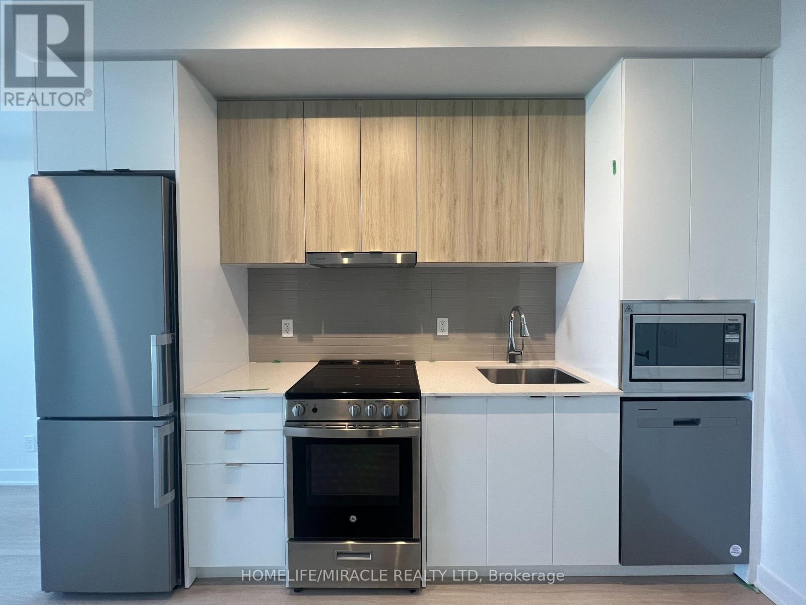 B-1706 - 50 Upper Mall Way, Vaughan, Ontario  L4J 0L8 - Photo 4 - N12891668