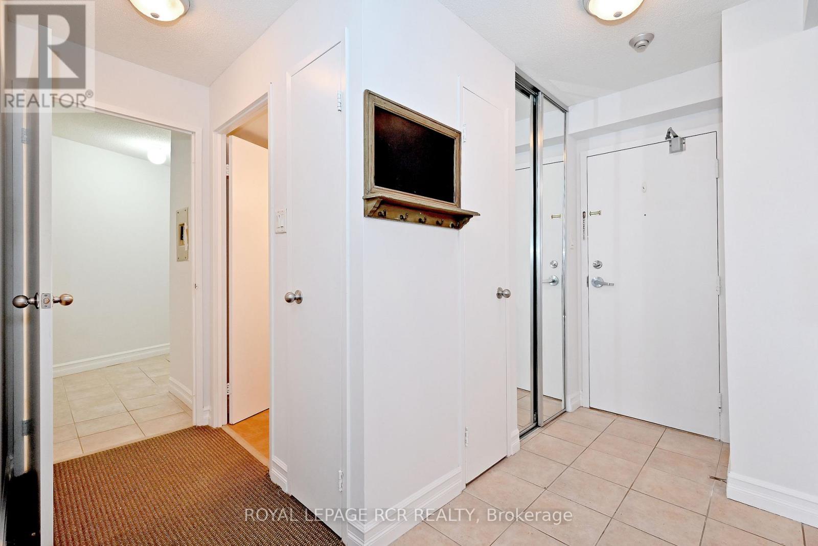 408 - 260 Davis Drive, Newmarket, Ontario  L3Y 7C3 - Photo 25 - N12887496