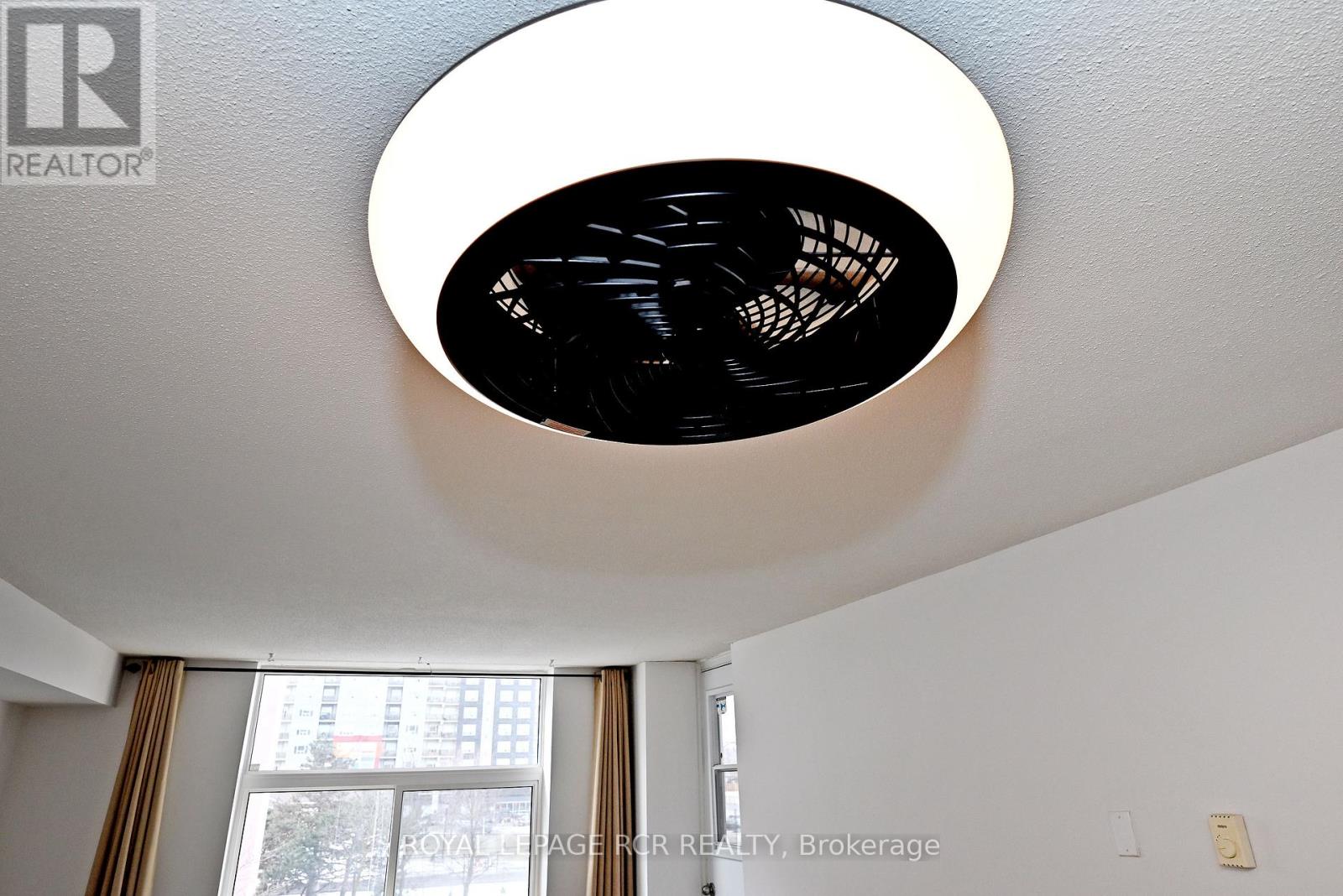 408 - 260 Davis Drive, Newmarket, Ontario  L3Y 7C3 - Photo 30 - N12887496