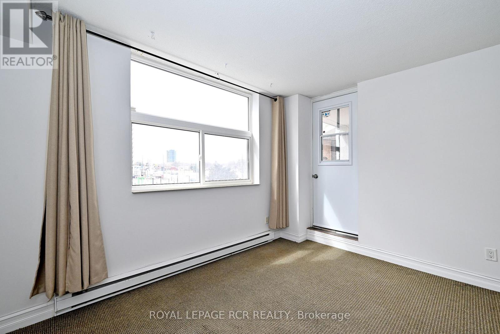 408 - 260 Davis Drive, Newmarket, Ontario  L3Y 7C3 - Photo 31 - N12887496