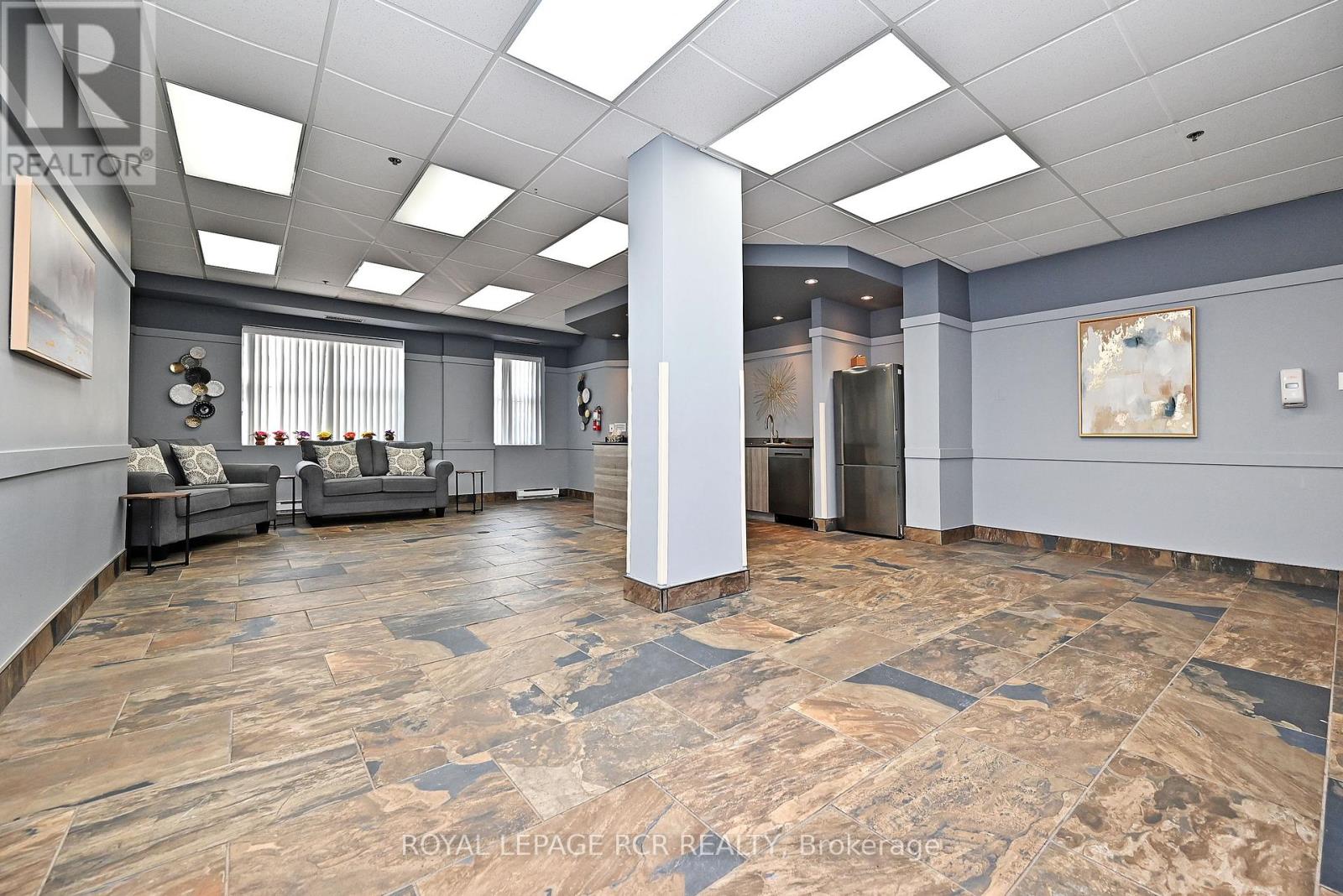 408 - 260 Davis Drive, Newmarket, Ontario  L3Y 7C3 - Photo 37 - N12887496