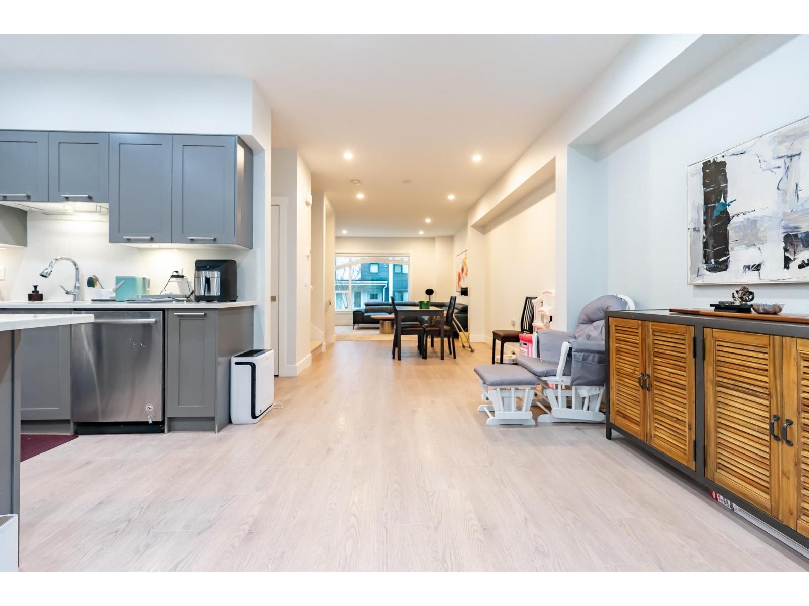 180 2277 Oak Meadows Drive, Surrey, British Columbia  V3Z 0W6 - Photo 15 - R3098298