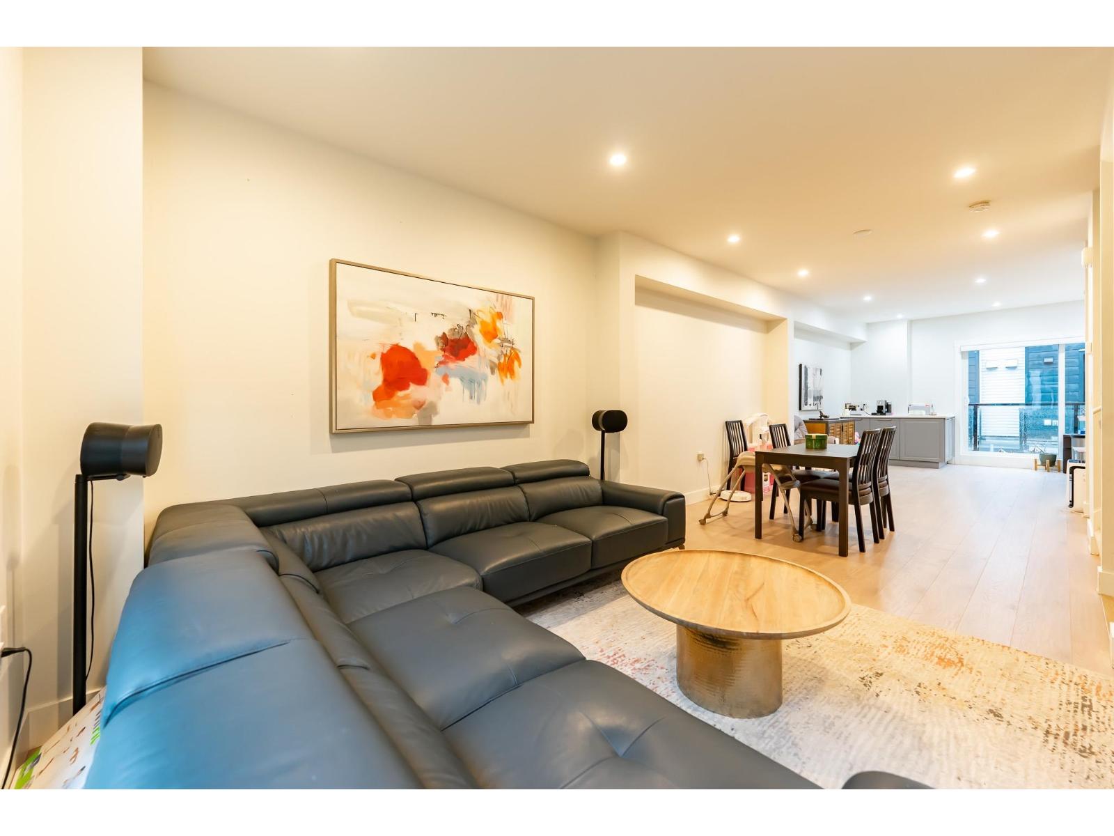 180 2277 Oak Meadows Drive, Surrey, British Columbia  V3Z 0W6 - Photo 4 - R3098298