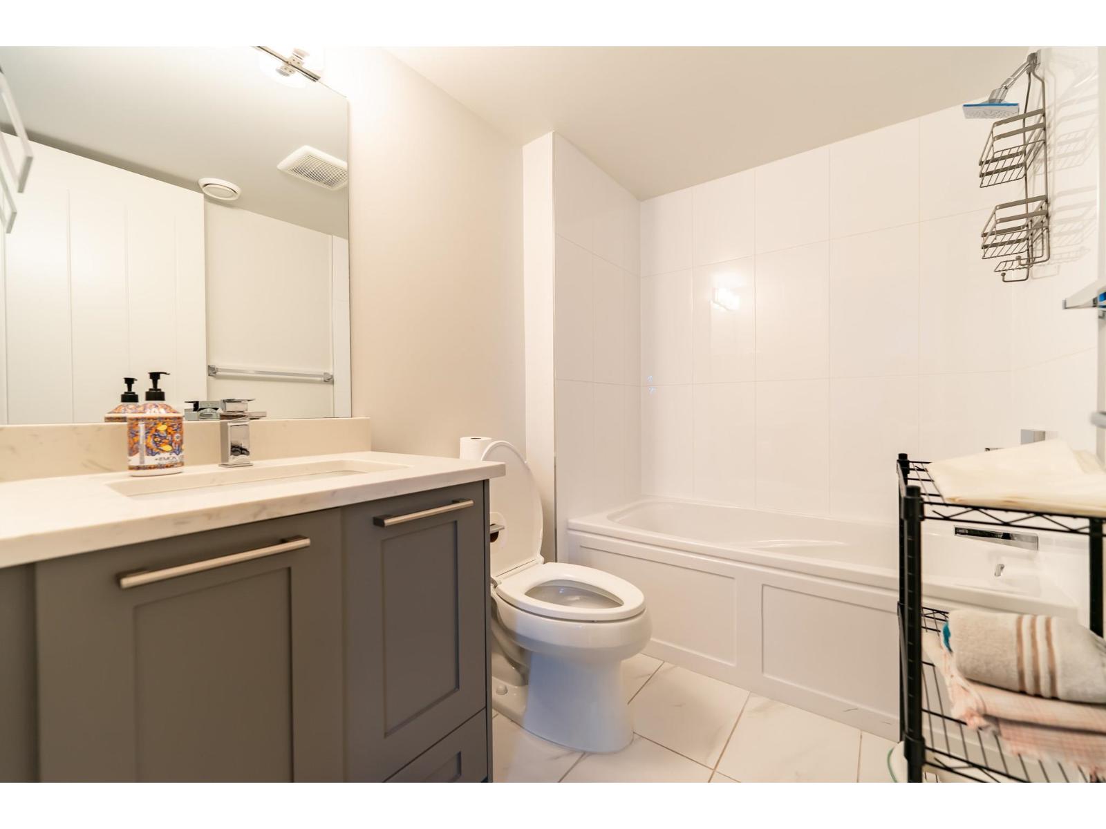 180 2277 Oak Meadows Drive, Surrey, British Columbia  V3Z 0W6 - Photo 30 - R3098298