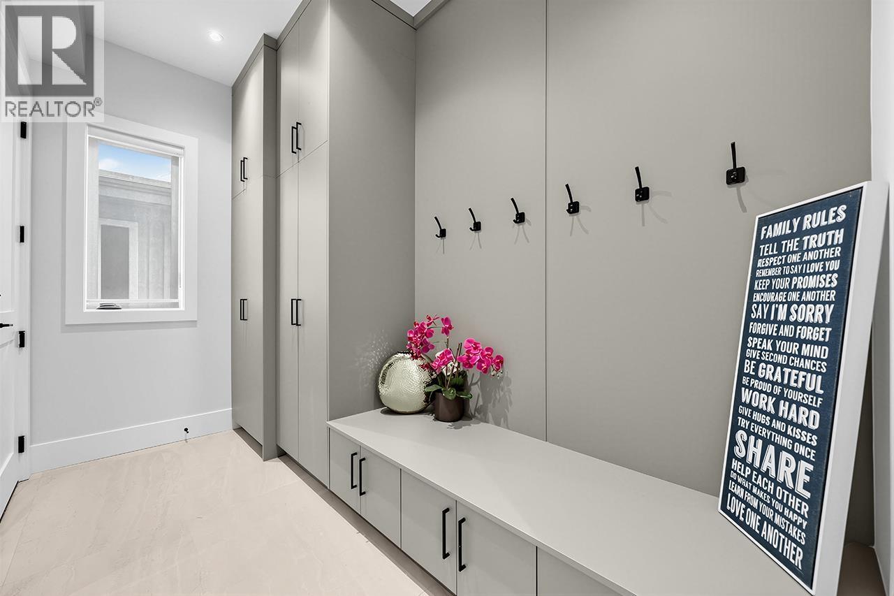 821 Prospect Street, Coquitlam, British Columbia  V3J 6E8 - Photo 10 - R3100974