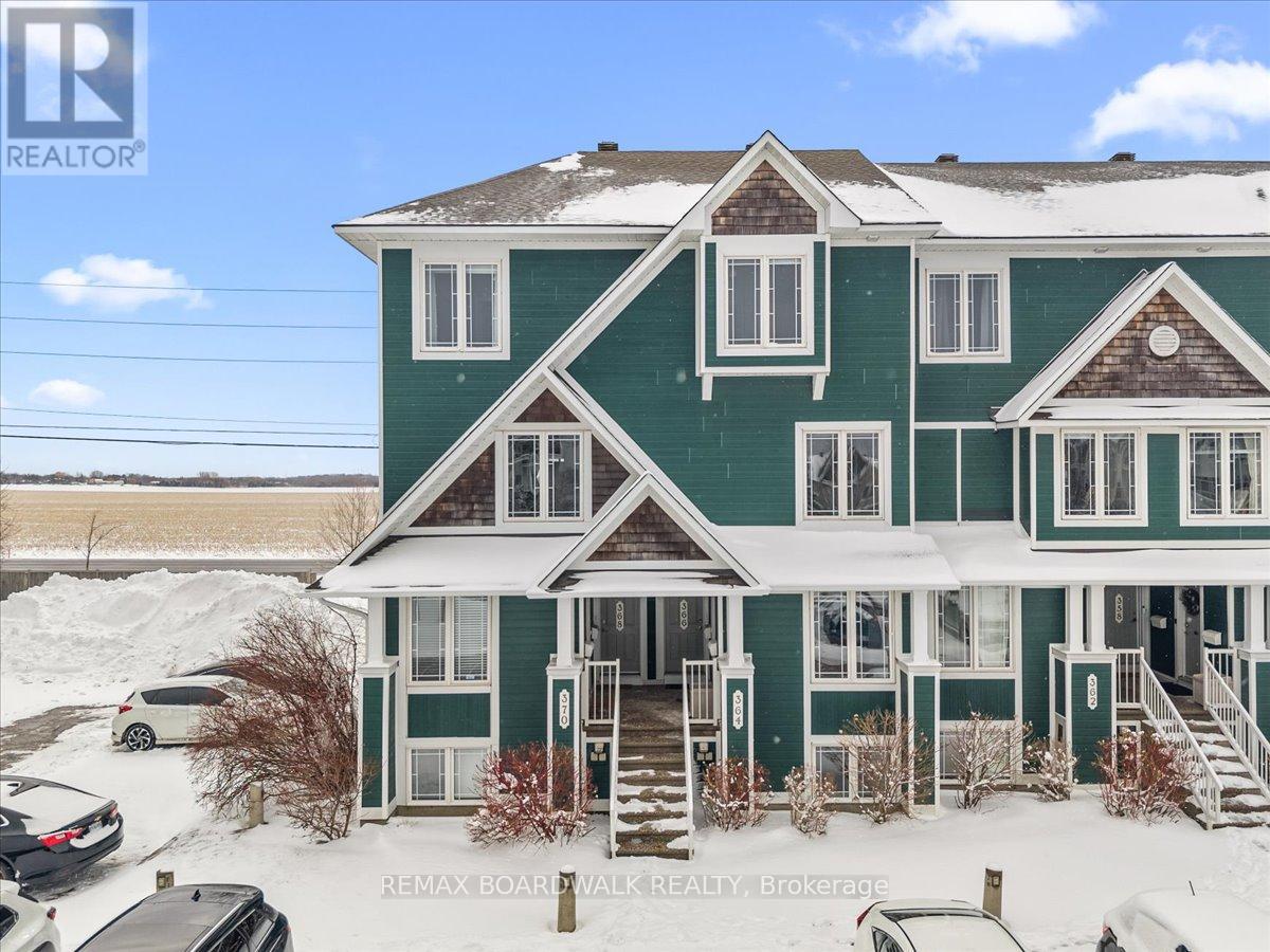 364 CROWNRIDGE DRIVE, ottawa, Ontario