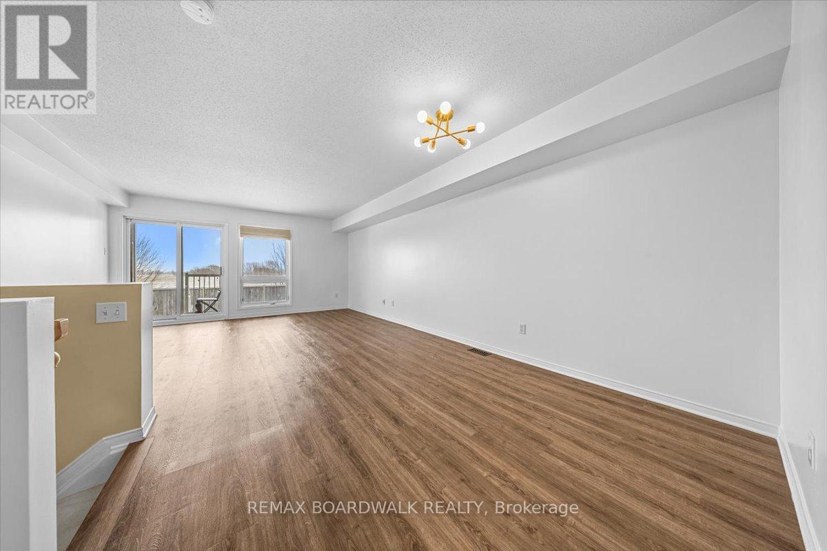 364 Crownridge Drive, Ottawa, Ontario  K2M 3A4 - Photo 15 - X12893956