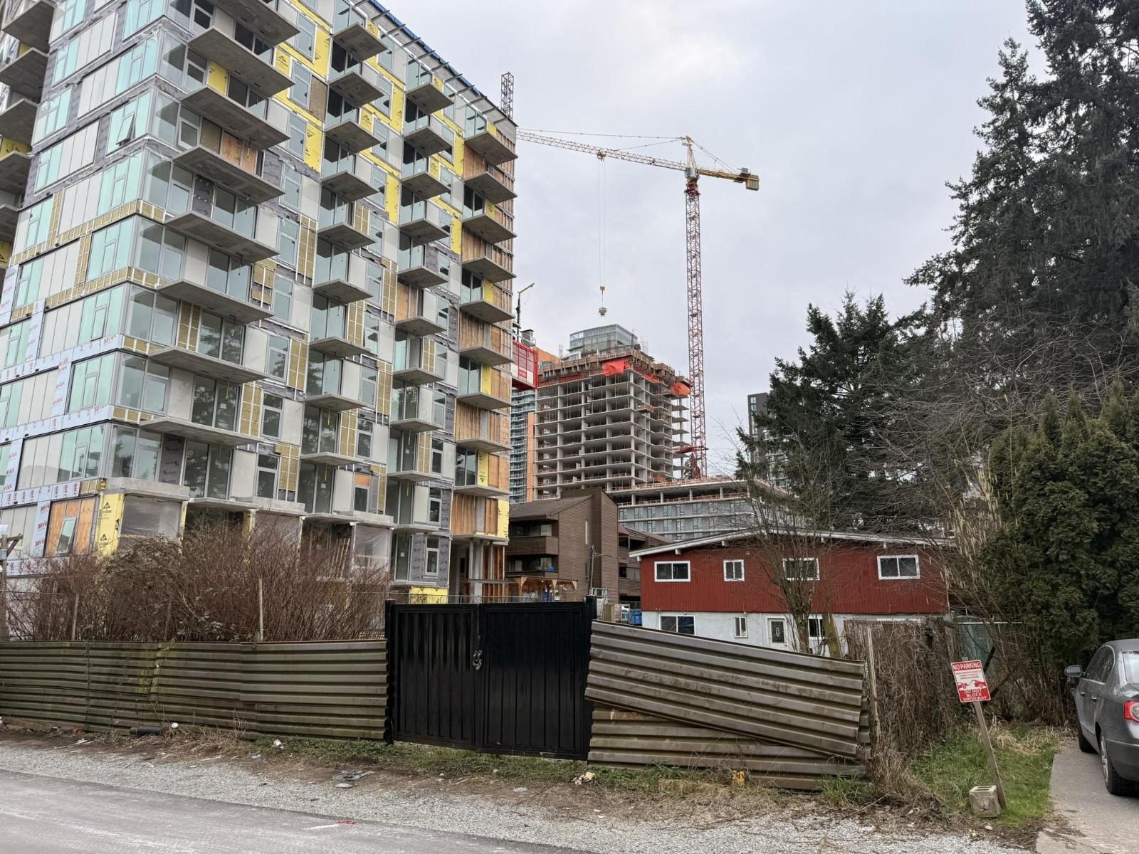 13231 104a Avenue, Surrey, British Columbia  V3T 1Y6 - Photo 5 - R3099821