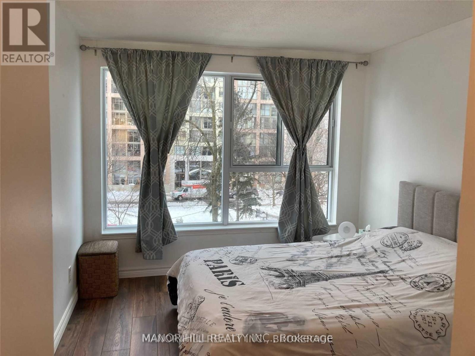 325 - 222 The Esplanade, Toronto (Waterfront Communities), Ontario  M5A 4M8 - Photo 5 - C12893934