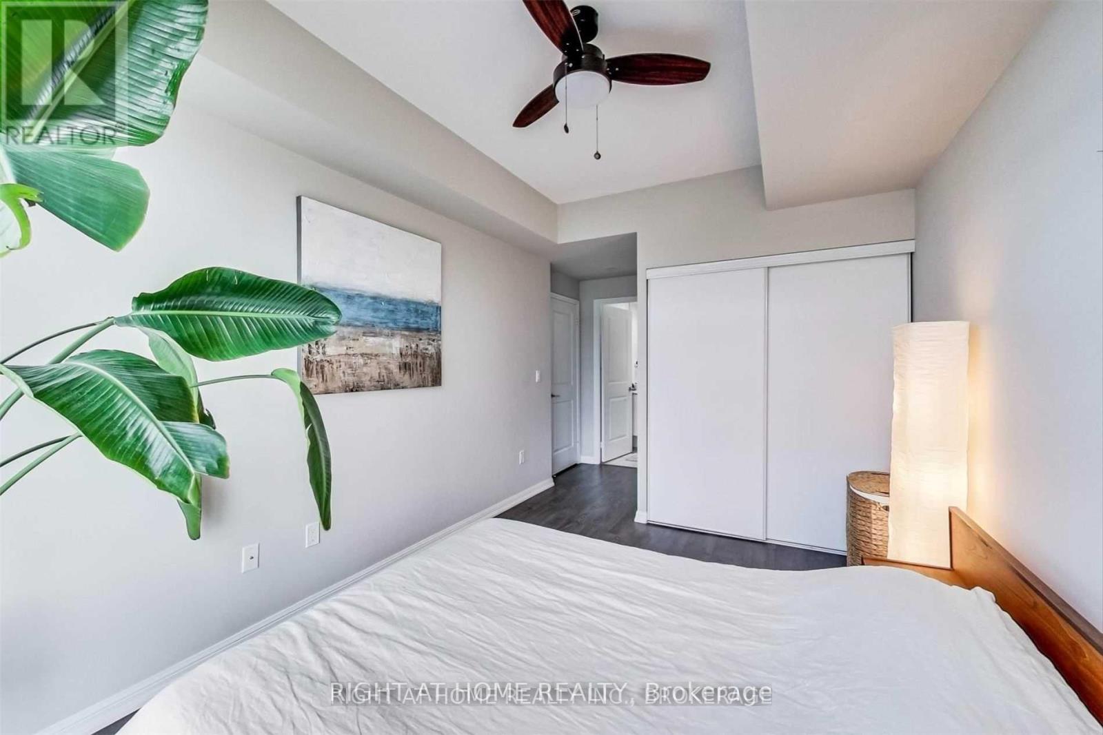 2401 - 75 East Liberty Street, Toronto, Ontario  M6K 0A2 - Photo 14 - C12893954