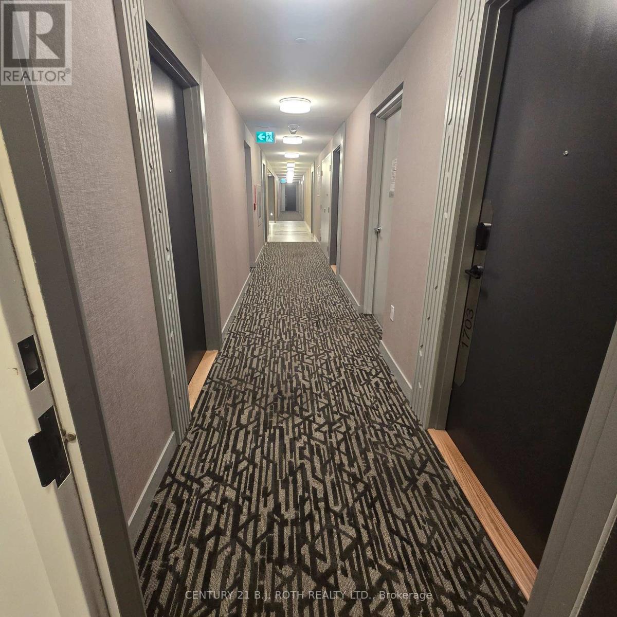 1704 - 95 Oneida Crescent, Richmond Hill, Ontario  L4B 0H5 - Photo 5 - N12893938