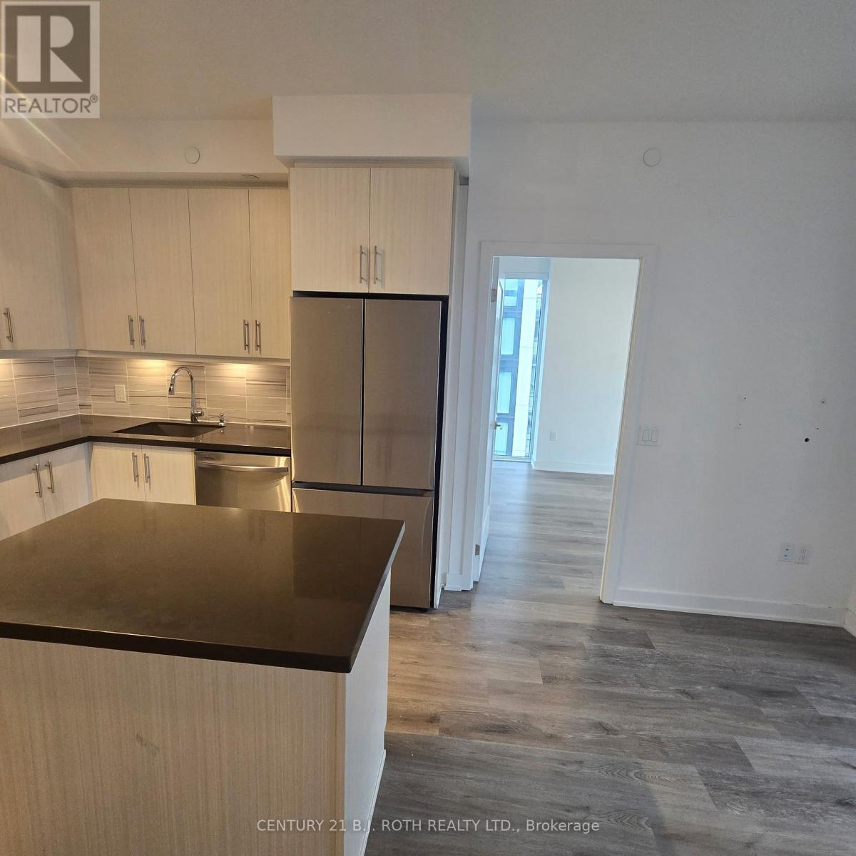 1704 - 95 Oneida Crescent, Richmond Hill, Ontario  L4B 0H5 - Photo 7 - N12893938