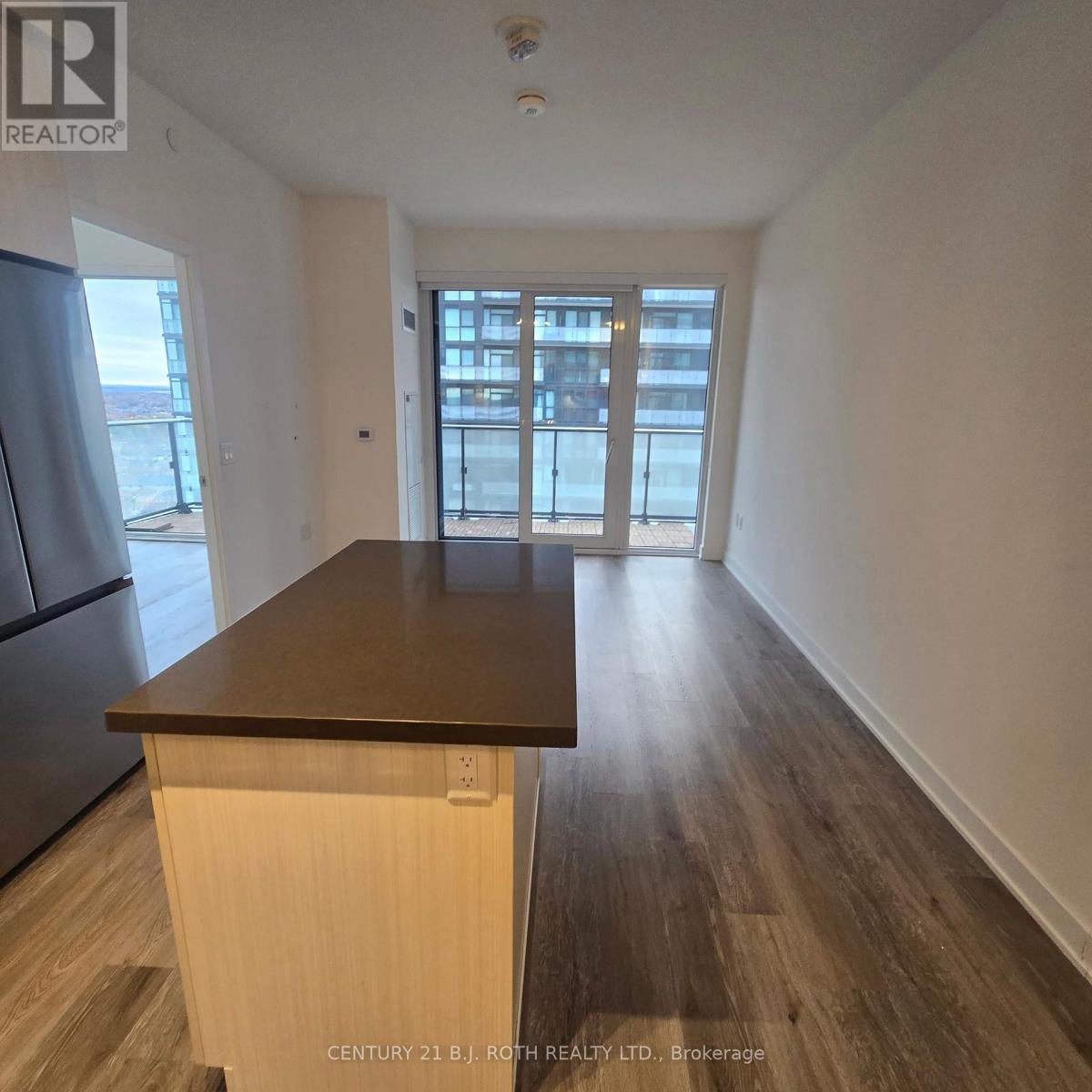 1704 - 95 Oneida Crescent, Richmond Hill, Ontario  L4B 0H5 - Photo 8 - N12893938