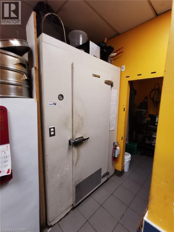 450 Columbia Street W Unit# A01009a, Waterloo, Ontario  N2T 2W1 - Photo 11 - 40813103