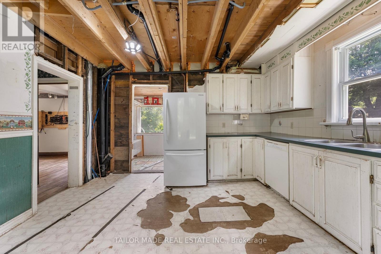 18 Amanda Street, Orangeville, Ontario  L9W 2K2 - Photo 14 - W12893952