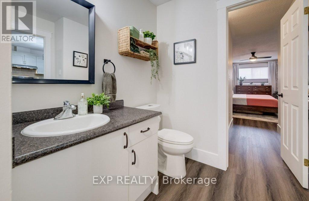 68d Harris Avenue, Brantford, Ontario  N3R 2E9 - Photo 9 - X12893962