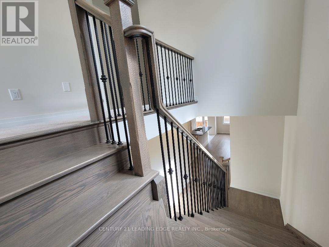 1031 Pisces Trail, Pickering, Ontario  L0H 1J0 - Photo 19 - E12891028