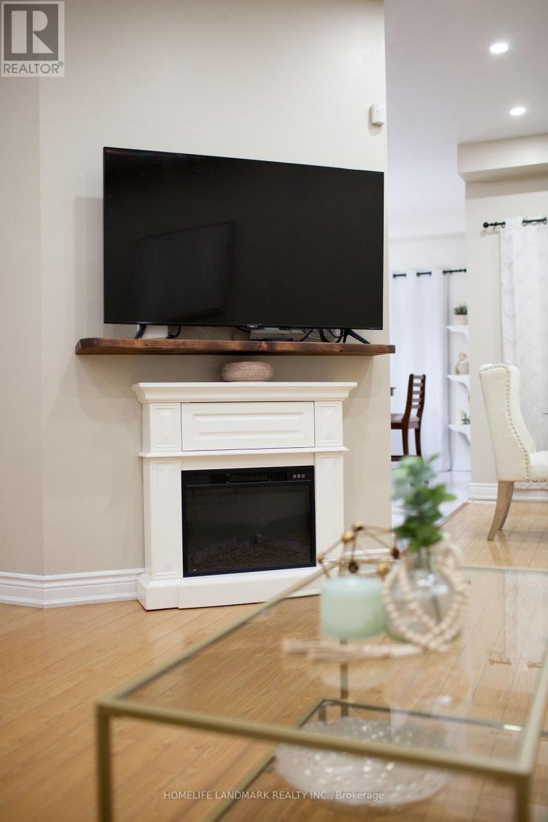 24 Cherryplum Way, Brampton, Ontario  L6S 6J4 - Photo 9 - W12885290