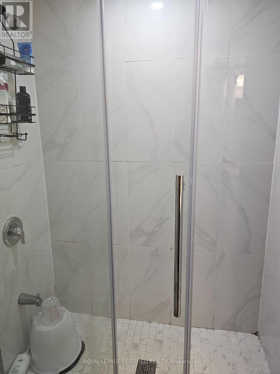 116 Miracle Trail, Brampton, Ontario  L7A 0G2 - Photo 12 - W12893562