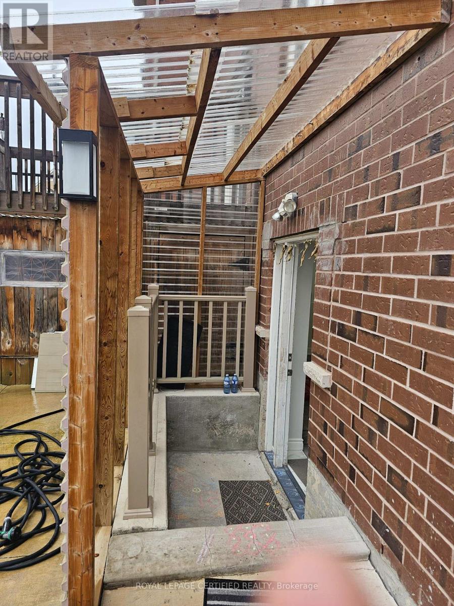 116 Miracle Trail, Brampton, Ontario  L7A 0G2 - Photo 21 - W12893562