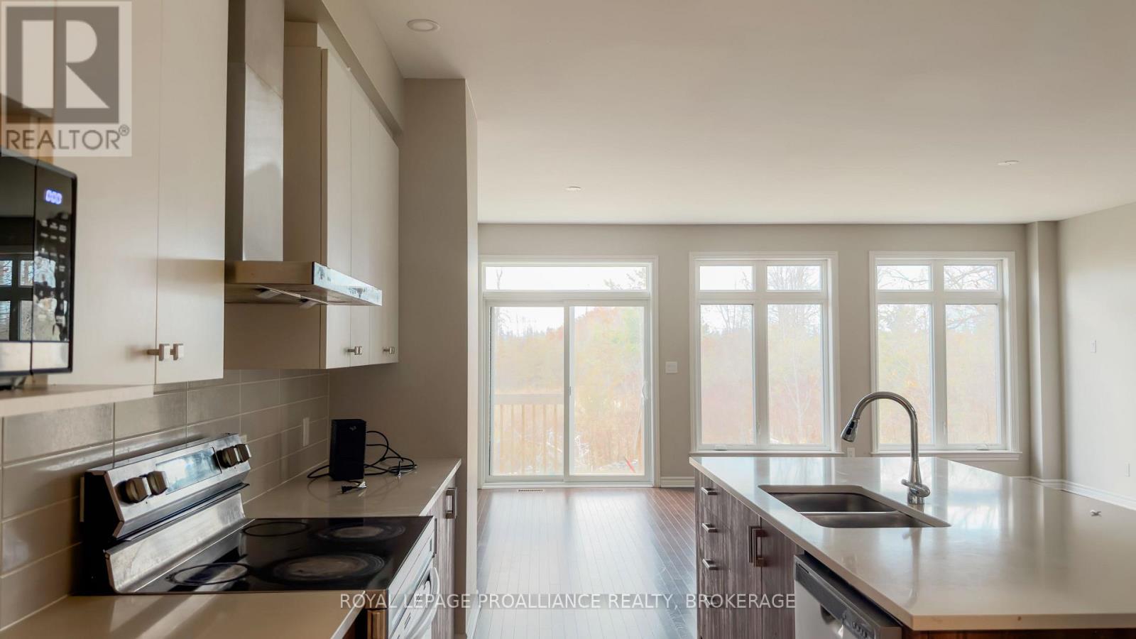 1388 Monarch Drive, Kingston, Ontario  K7P 0S1 - Photo 7 - X12889058