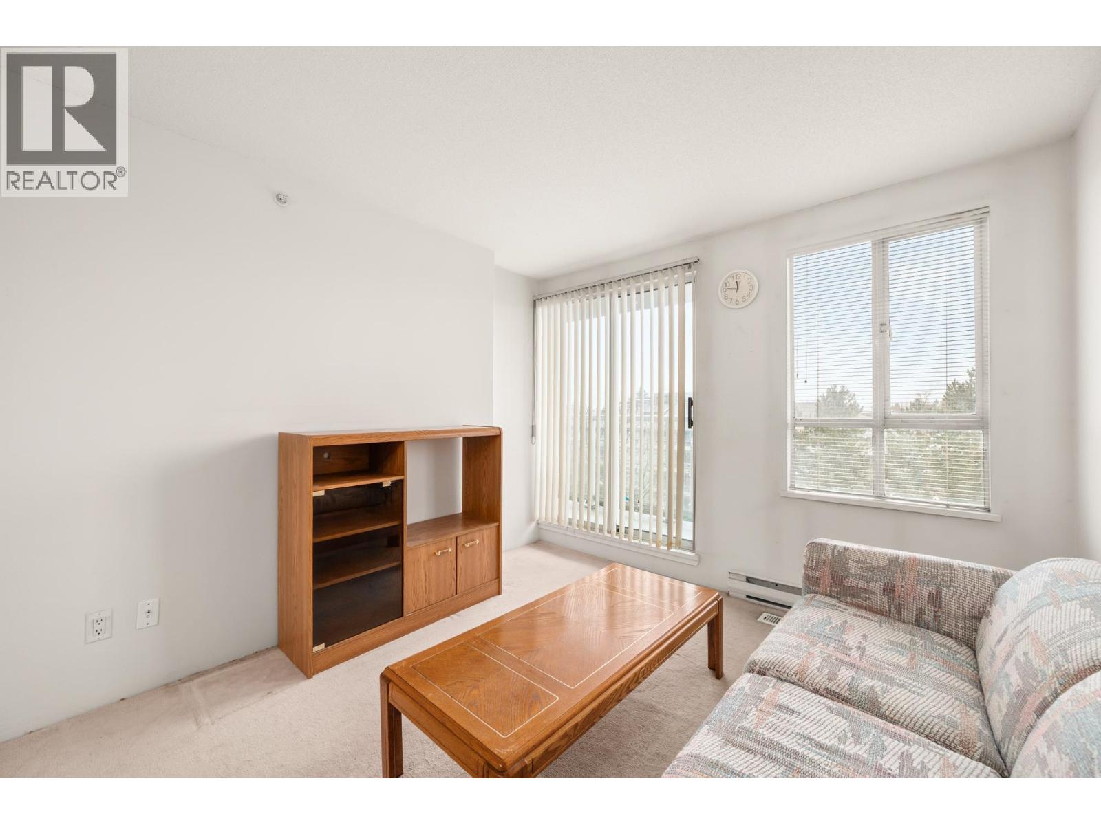 607 3489 Ascot Place, Vancouver, British Columbia V5R 6B6 - Photo 3 - R3098220