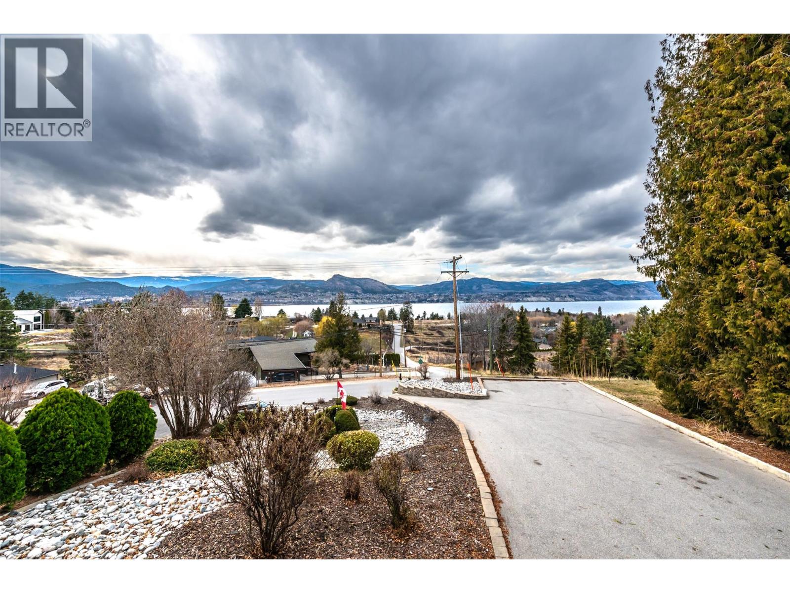 3210 Bartlett Road, Naramata, British Columbia  V0H 1N1 - Photo 4 - 10376875