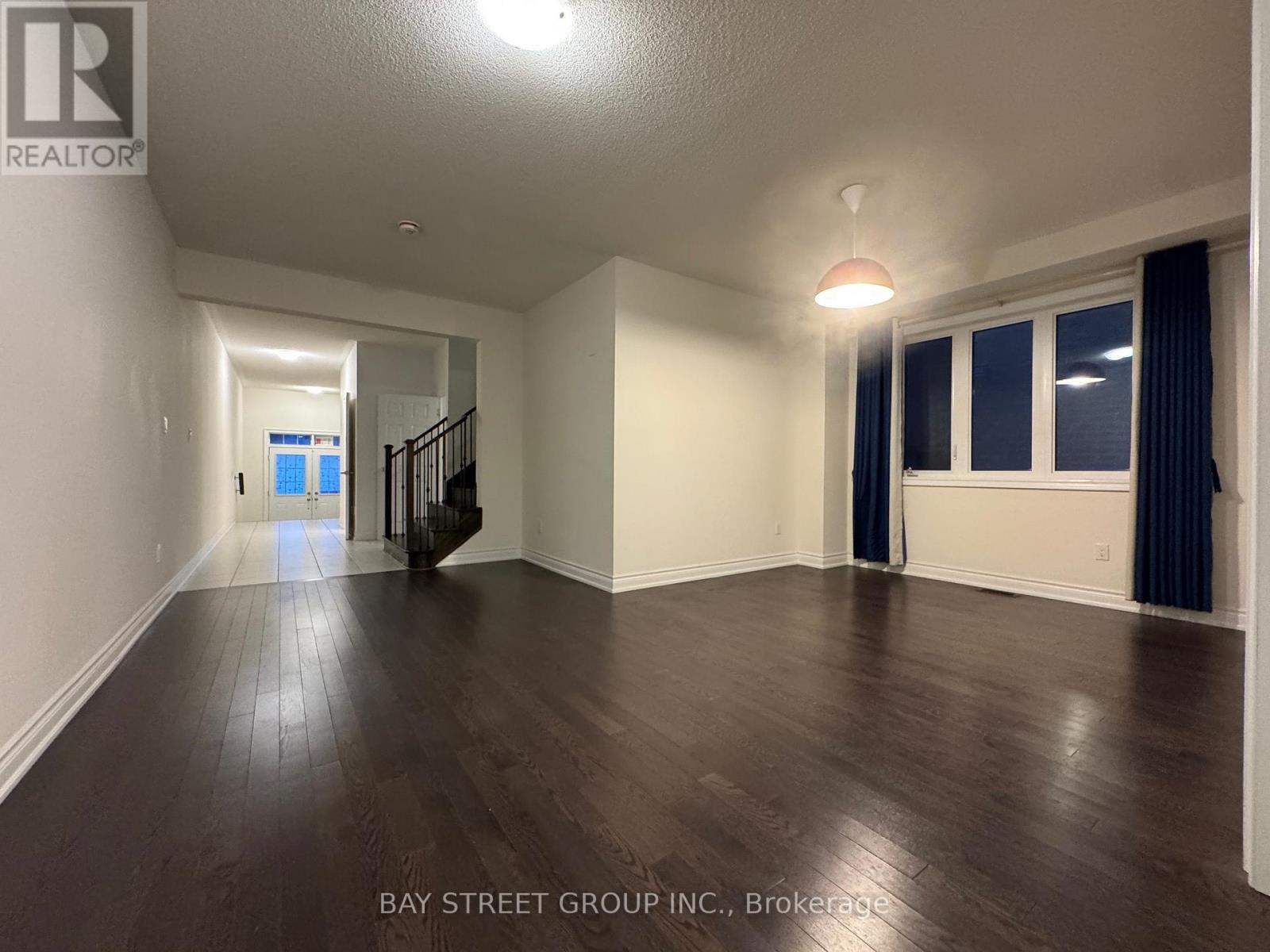 370 Kirkham Drive, Markham, Ontario  L3S 0E4 - Photo 10 - N12846158