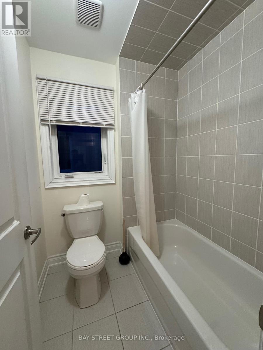 370 Kirkham Drive, Markham, Ontario  L3S 0E4 - Photo 23 - N12846158