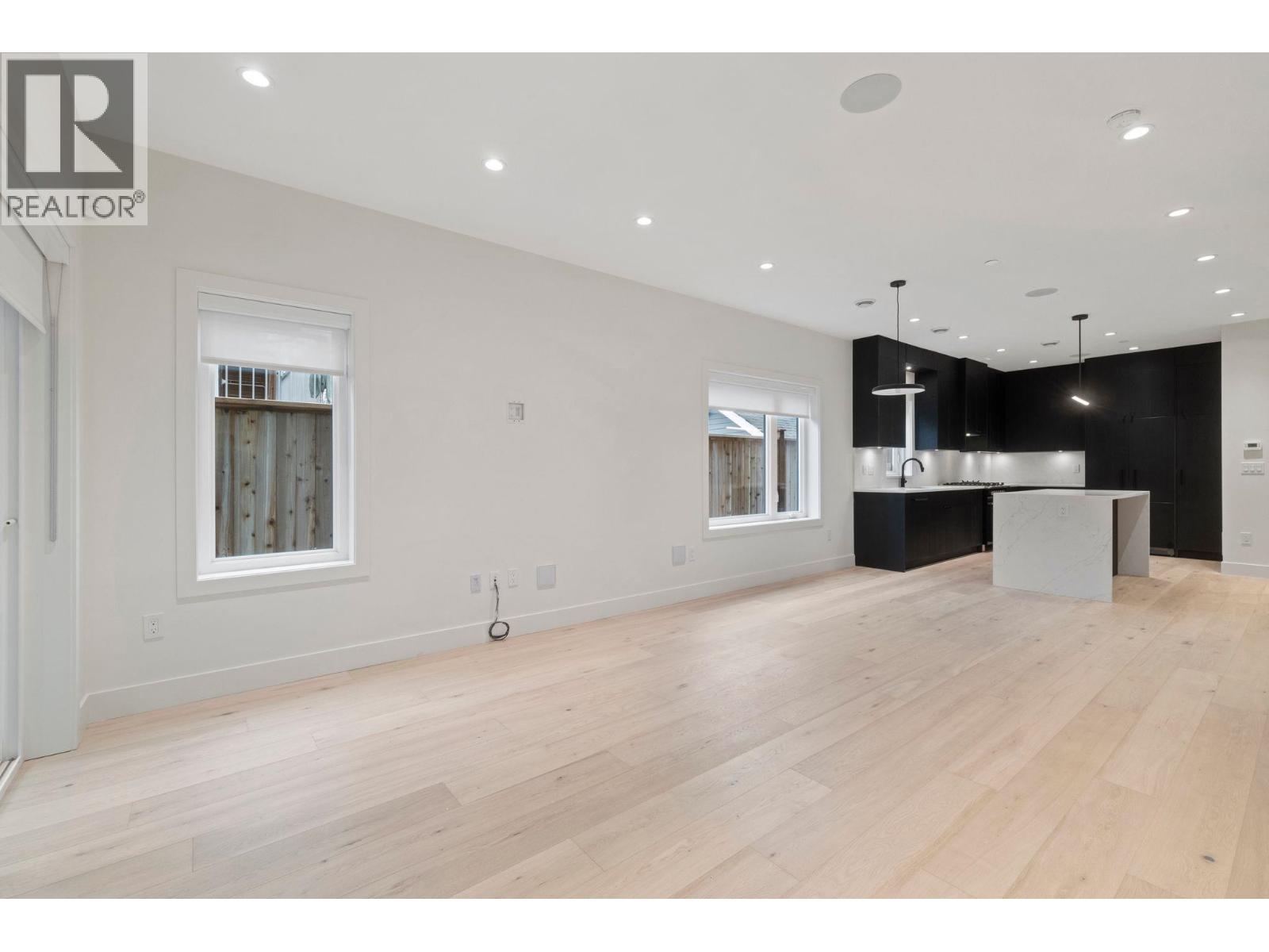 1 2539 Grant Street, Vancouver, British Columbia  V5K 3G6 - Photo 17 - R3100996