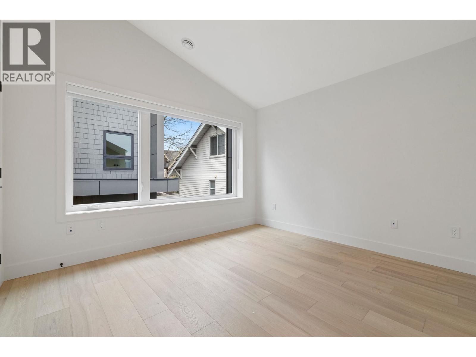 1 2539 Grant Street, Vancouver, British Columbia  V5K 3G6 - Photo 23 - R3100996