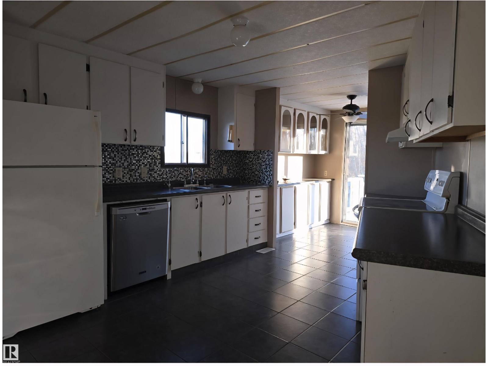 465051 Rge Road 41, Rural Wetaskiwin County, Alberta  T0C 2X0 - Photo 12 - E4477760