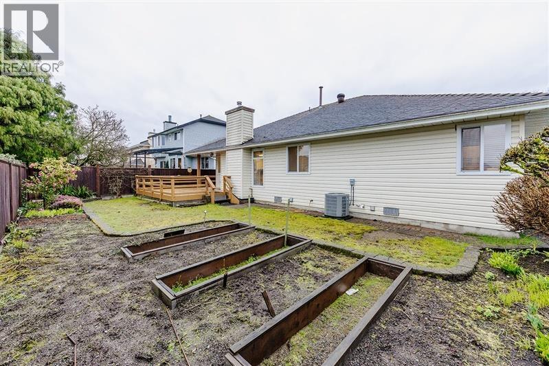 19596 Somerset Drive, Pitt Meadows, British Columbia  V3Y 2L4 - Photo 39 - R3100612