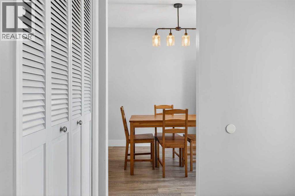 196 Deersaxon Circle Se, Calgary, Alberta  T2J 6R5 - Photo 8 - A2284902