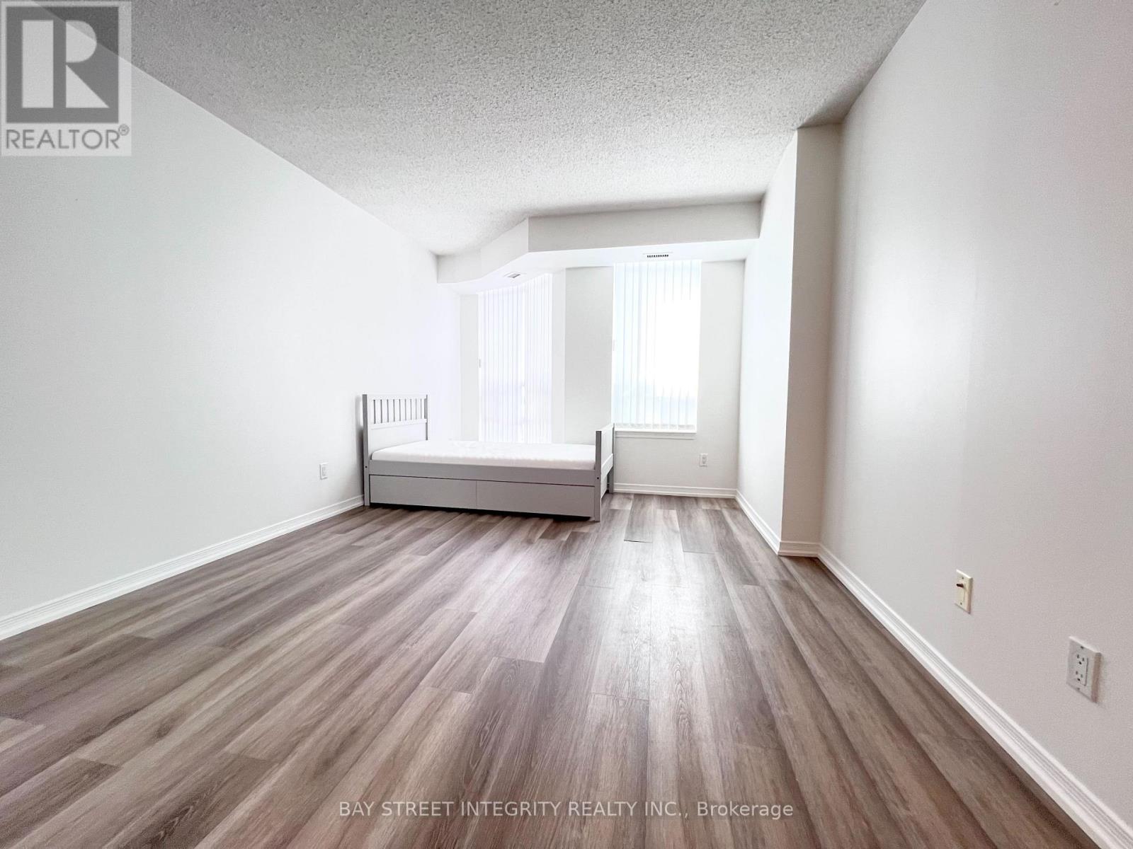 2311 - 33 Empress Avenue, Toronto, Ontario  M2N 6Y7 - Photo 15 - C12891734