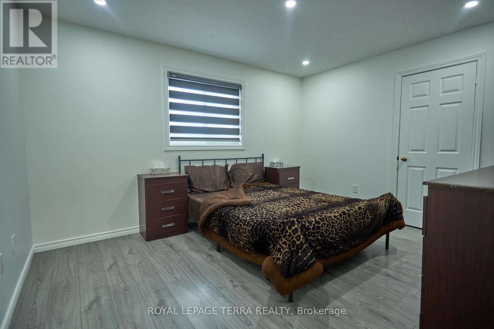 59 Russell Hill Drive, Barrie, Ontario  L4N 0C1 - Photo 20 - S12893592