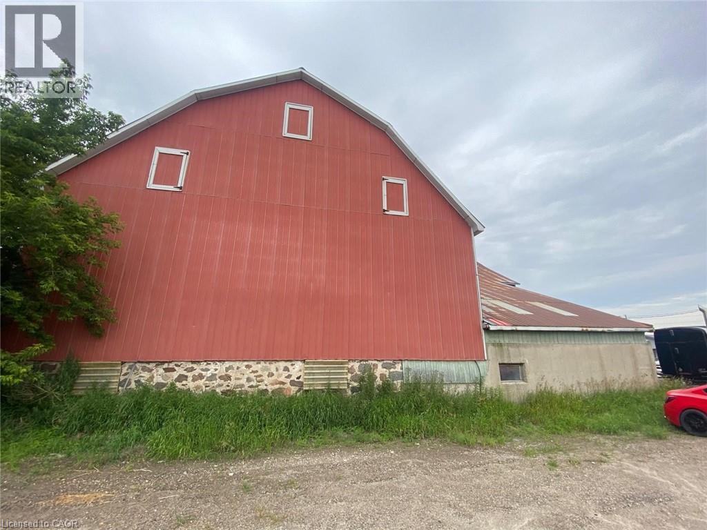 1431 Lobsinger Line, Waterloo, Ontario  N2J 4G8 - Photo 3 - 40813106