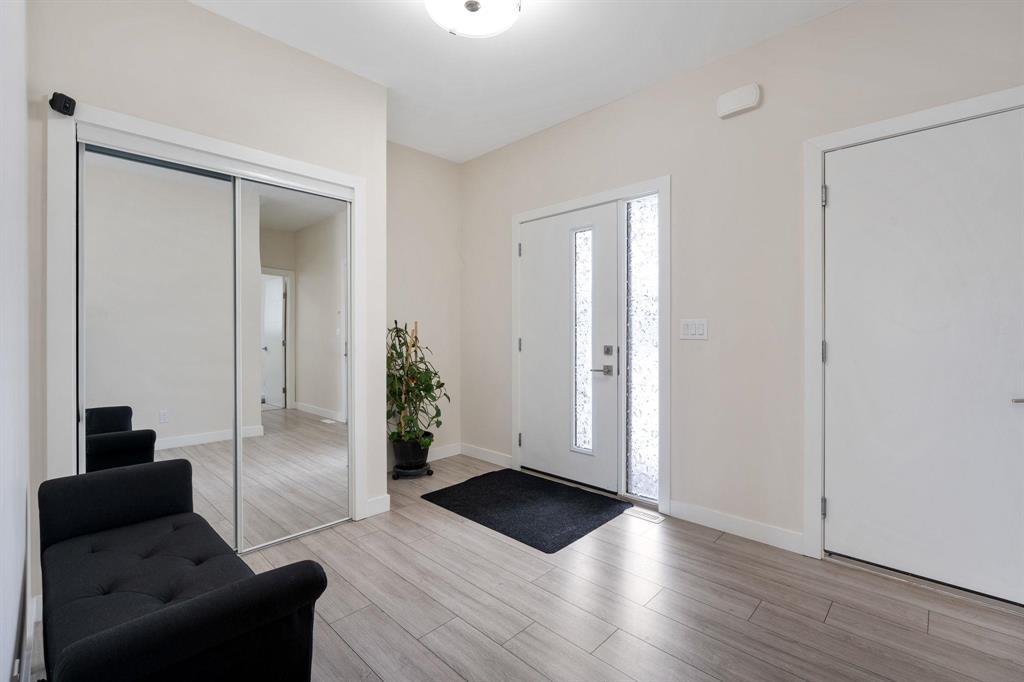 75 Yaleton Street, Winnipeg, Manitoba  R3Y 2H6 - Photo 1 - 202604347